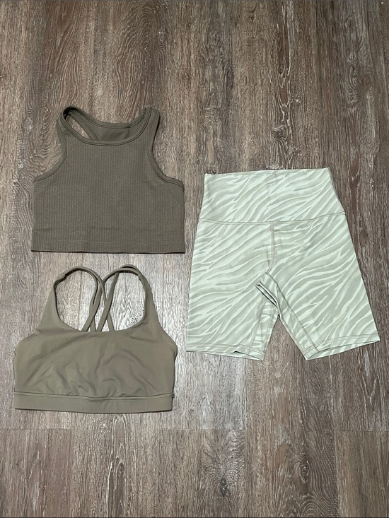 lululemon athletica Other - EUC Lululemon Matching Workout Bundle. Size 6